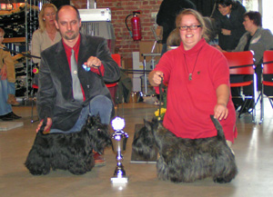 Anna als stolze Siegerin!